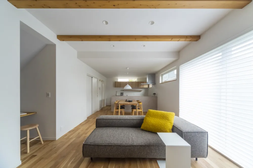 梁あらわしが映える、一直線につながる上質LDK