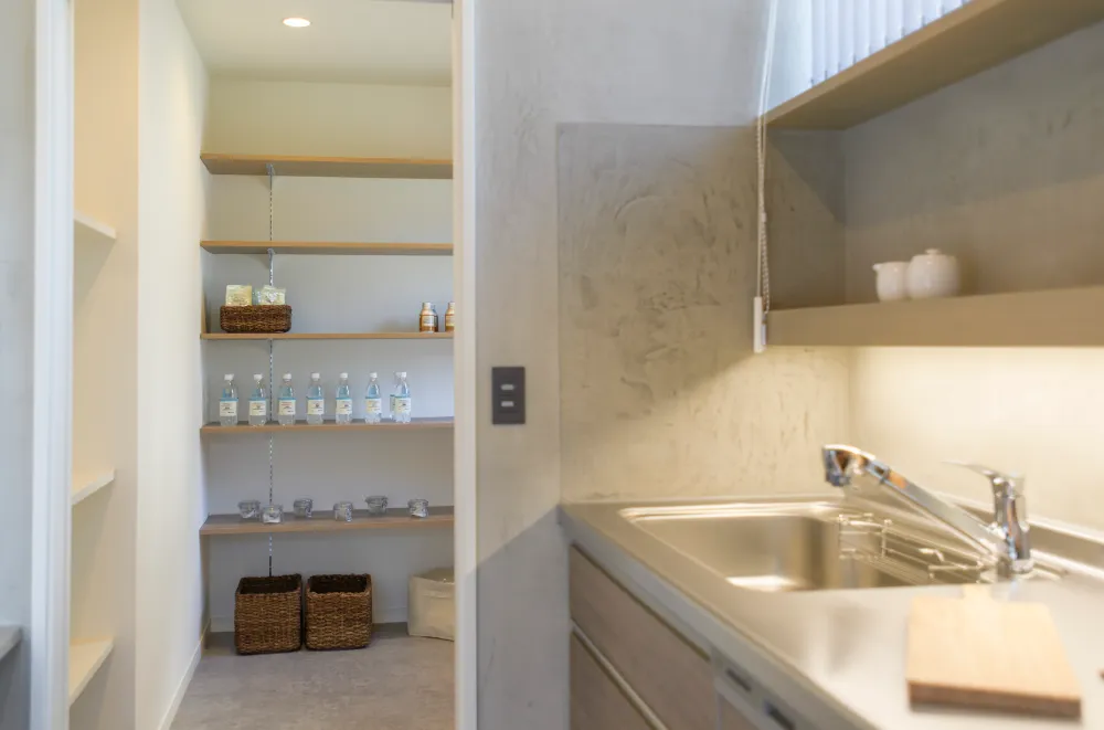 デザインと素材にとことんこだわったミニマムスタイルの家