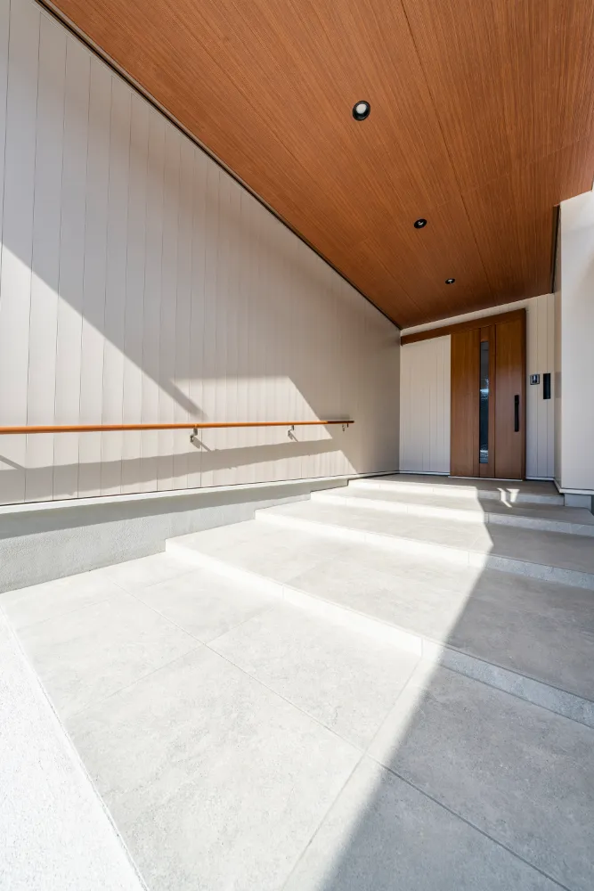 ふたりで暮らす"ほぼ平屋"の家