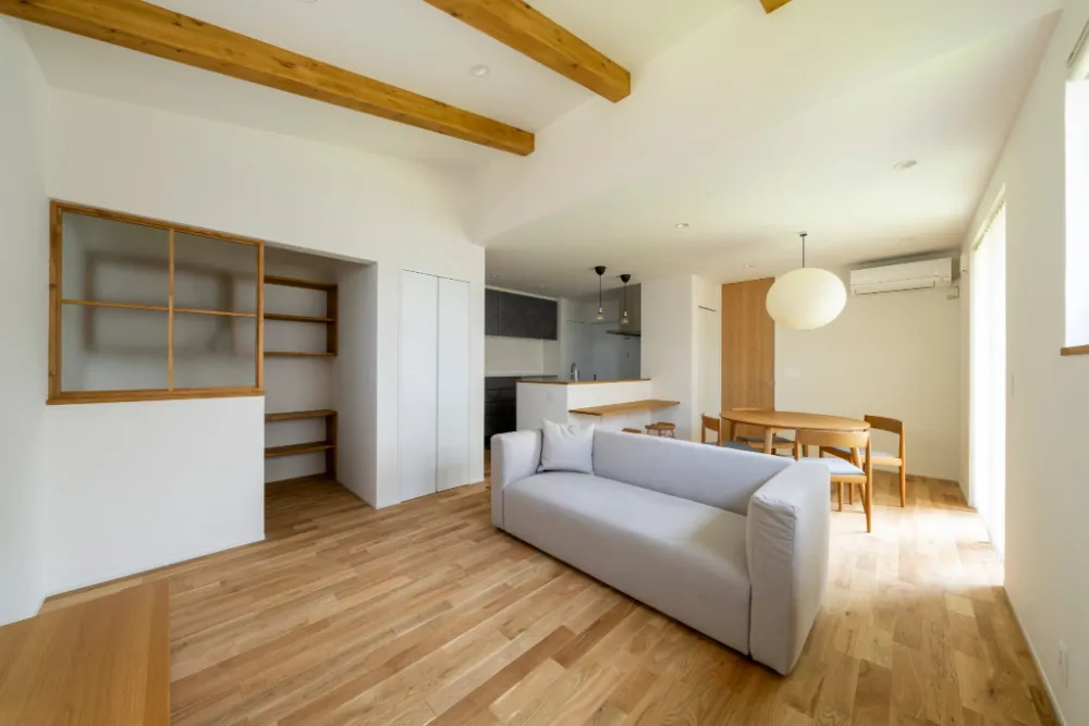 家族と友人が集まりやすい、開放感のあるLDK