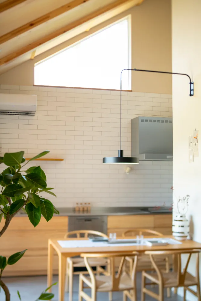 天井高5Mの開放的なリビングの家