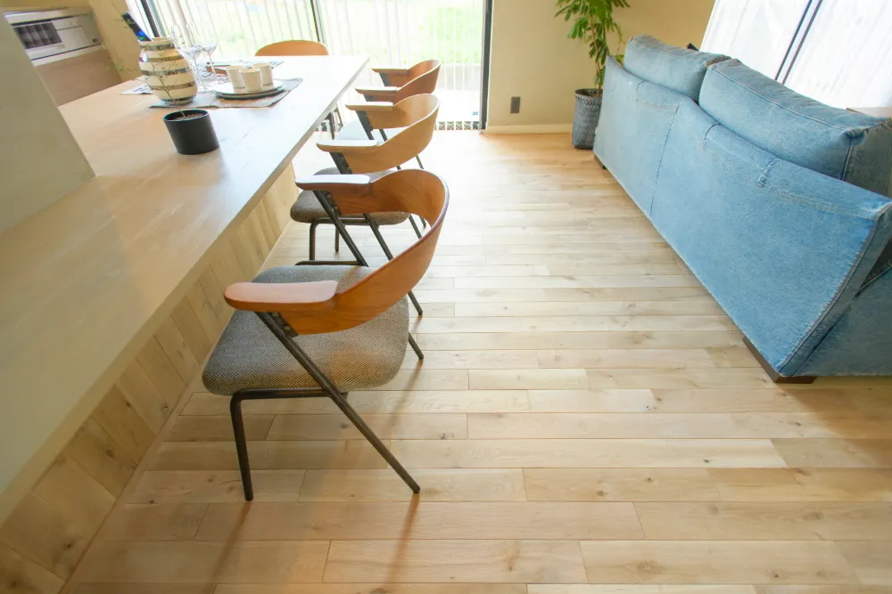 デザインと素材にとことんこだわったミニマムスタイルの家