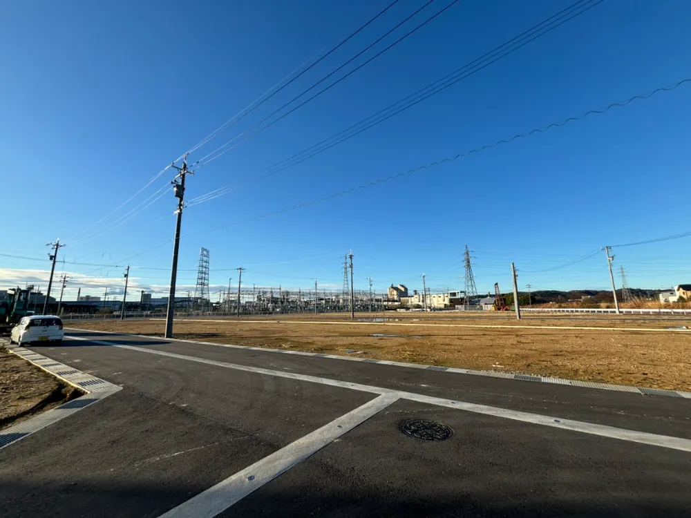 land image 2