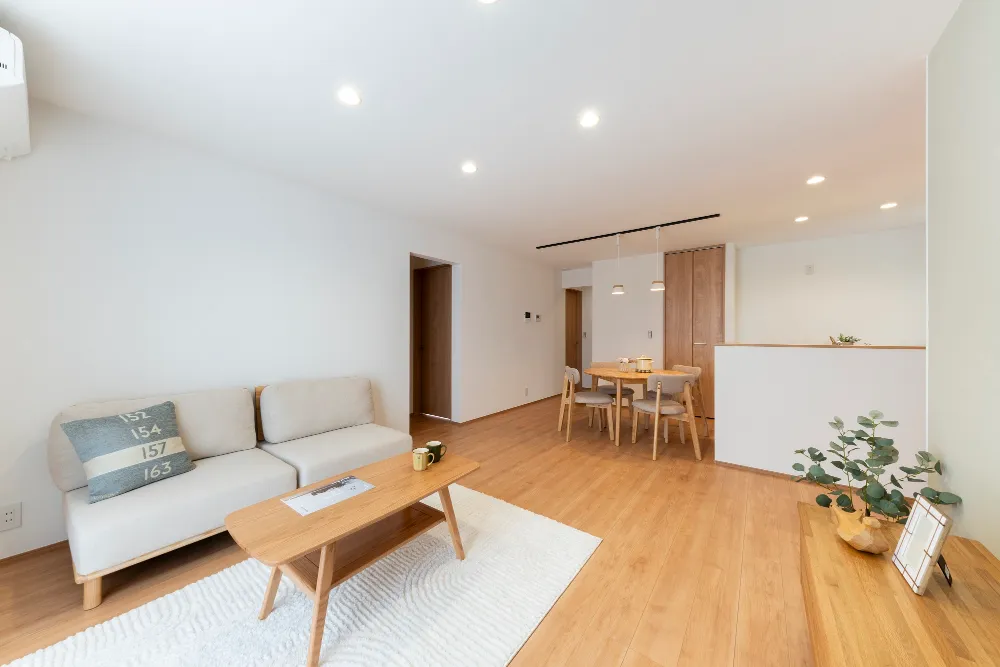 【富山市下冨居】家具・カーポート付き！自然体で暮らす、ナチュラルウッドの平屋