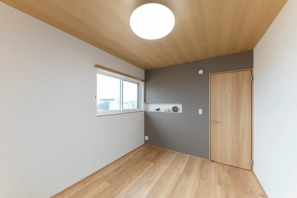 【富山市下冨居】日本産家具付き・即入居可！ジャパンディスタイルな家