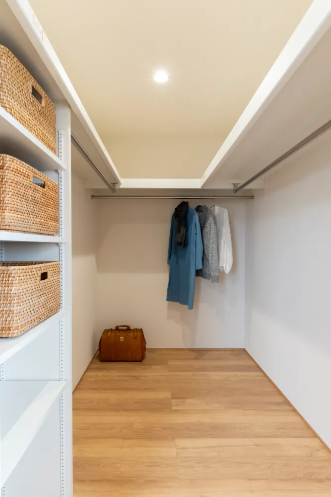 【富山市下冨居】日本産家具付き・即入居可！ジャパンディスタイルな家