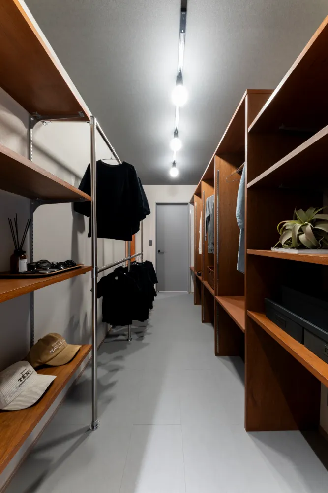 【魚津市吉島】家具付き！ミッドセンチュリーモダンな、ほぼ平屋の家