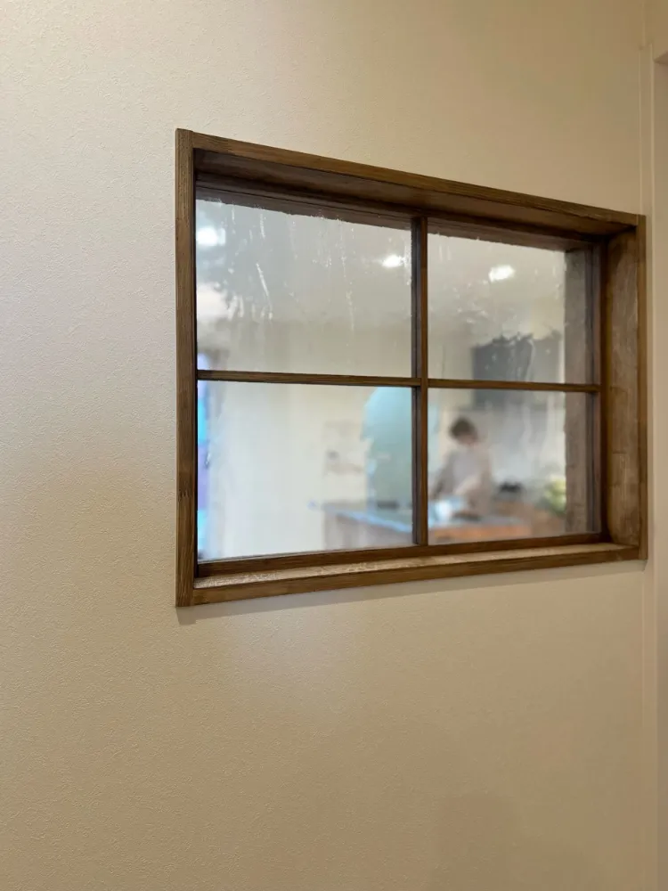 アイランドキッチンで会話も料理も自由に楽しめる、ストレスフリーな家