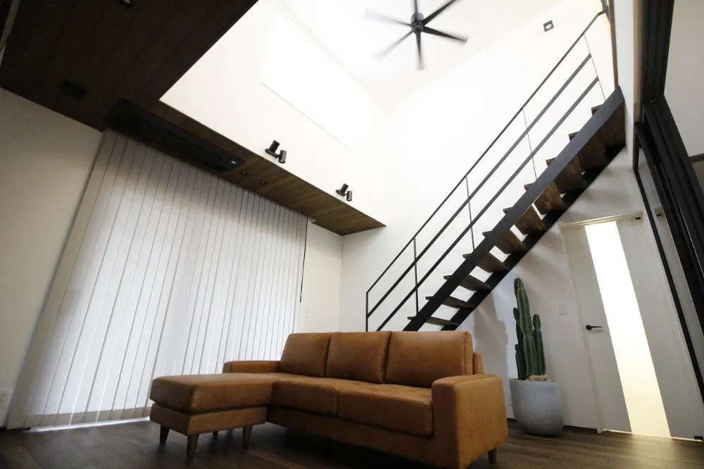 ヴィンテージ感漂う、大人なカッコよさを愉しむ家