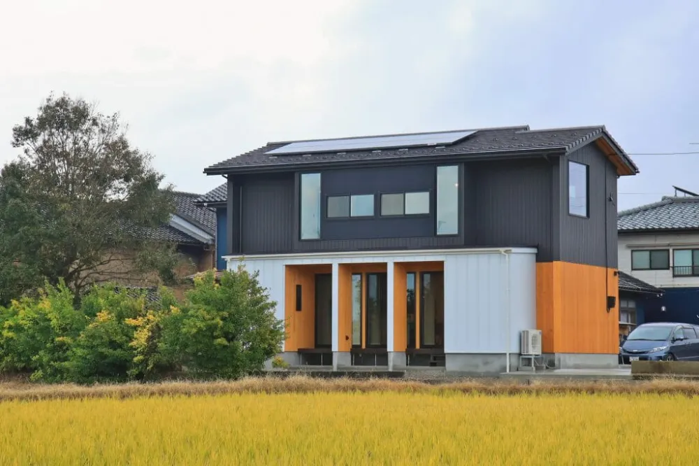高岡市下麻生｜「田園に浮かぶ屋形船の家」OB宅見学会 有限会社高桑ハウス工業｜あこんとこの大工さん