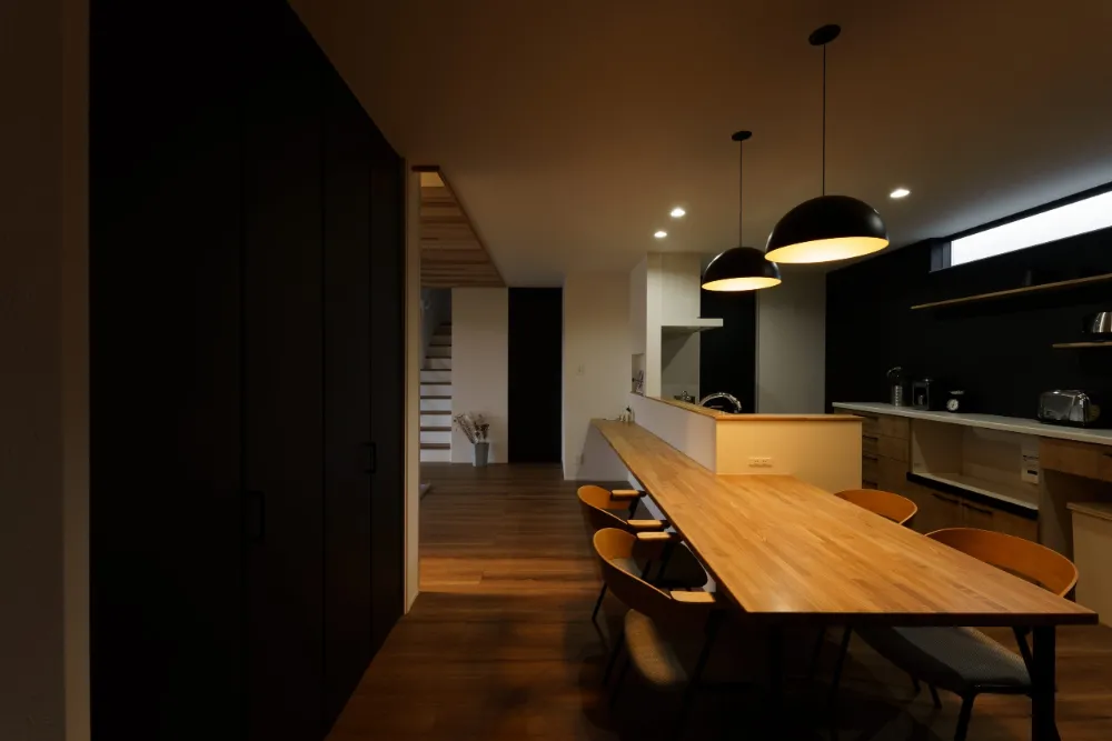 中と外が繋がる家