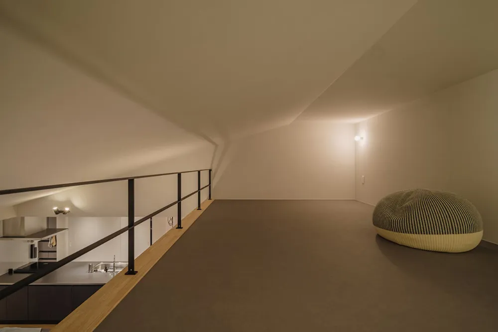 将来の暮らしを考慮し、快適な平屋に。照明も含めたトータルの空間デザイン