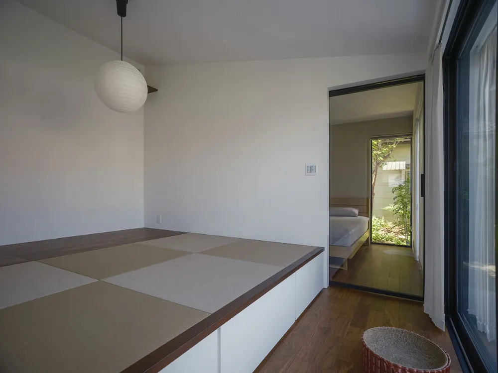 愛猫2匹と暮らす、開放感のあるLDK。回遊性のある間取りで来客動線・家事動線を効率化