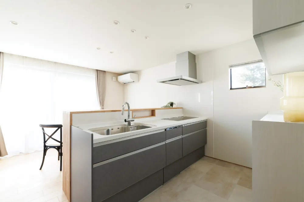 広がりを感じるコンパクトな住まい