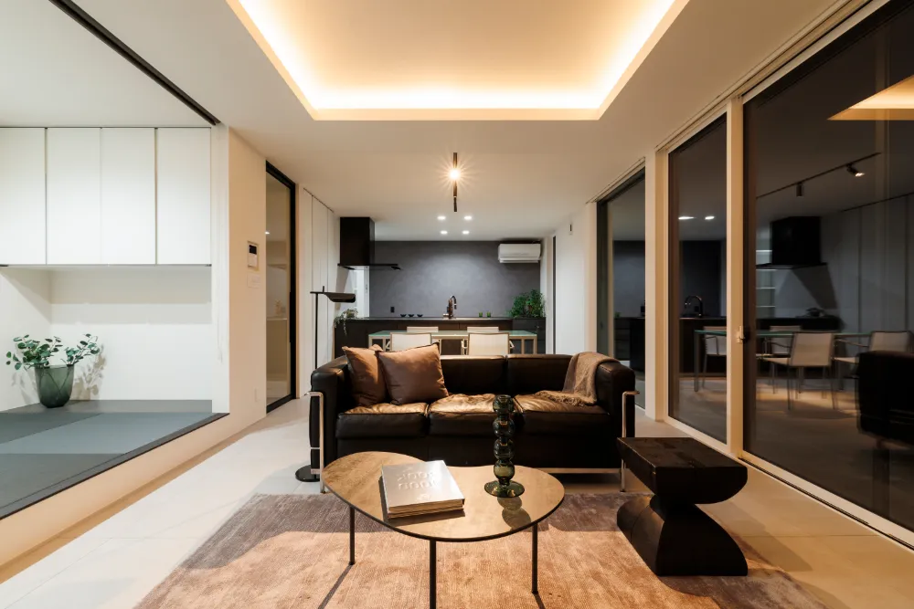 モノクロスタイリッシュな平屋