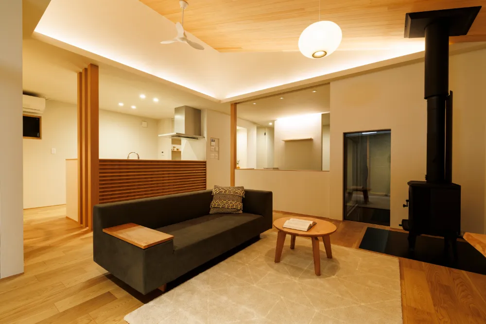 街中の隠れ家的和モダン平屋