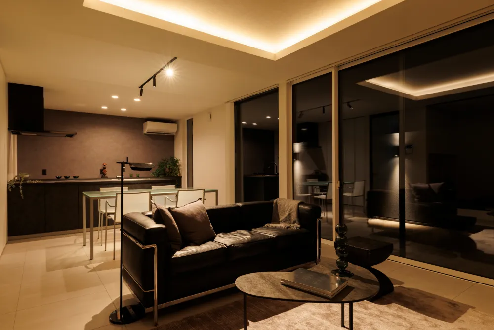 モノクロスタイリッシュな平屋