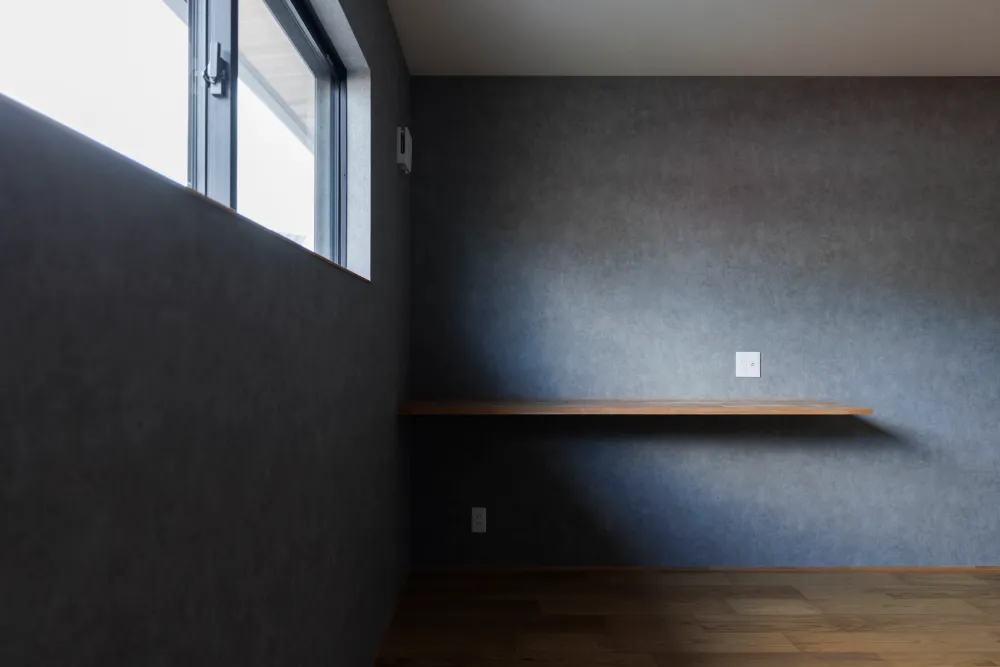 隠れ高収納でずっと心地よく暮らす家