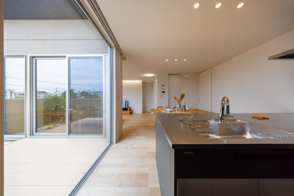 中と外をつなぐ中庭