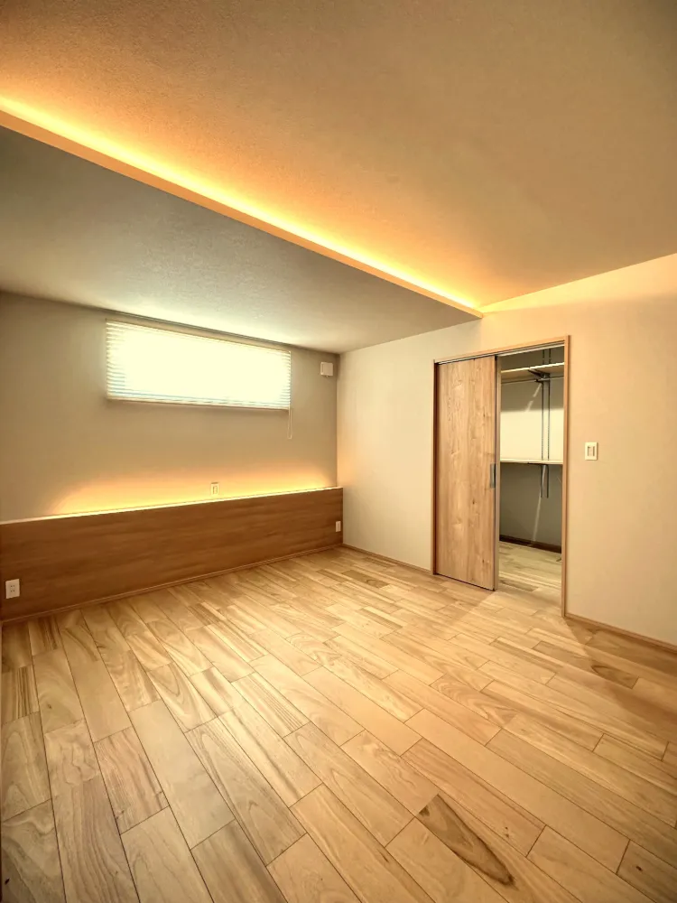 間接照明の優しい光が癒されます