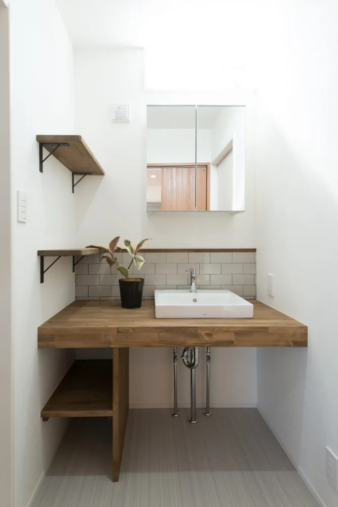 予算内で叶えた「高性能ゼロエネ住宅」。美しく賢い暮らし