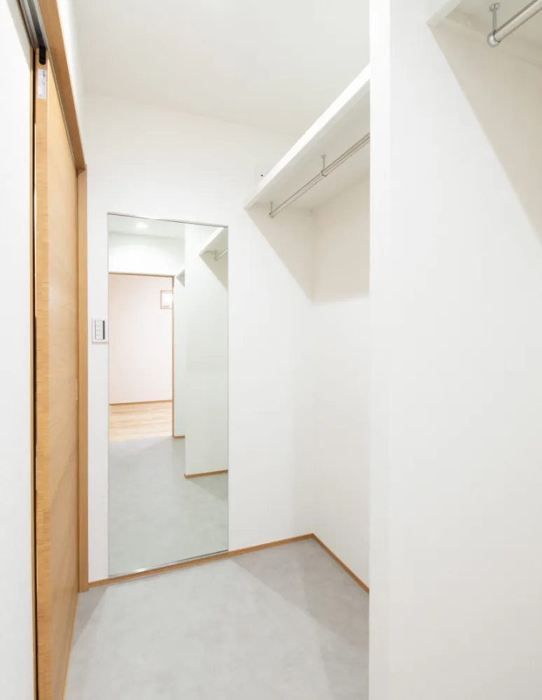 家事動線をまとめた家事ラクで居心地の良いシンプルな住まい