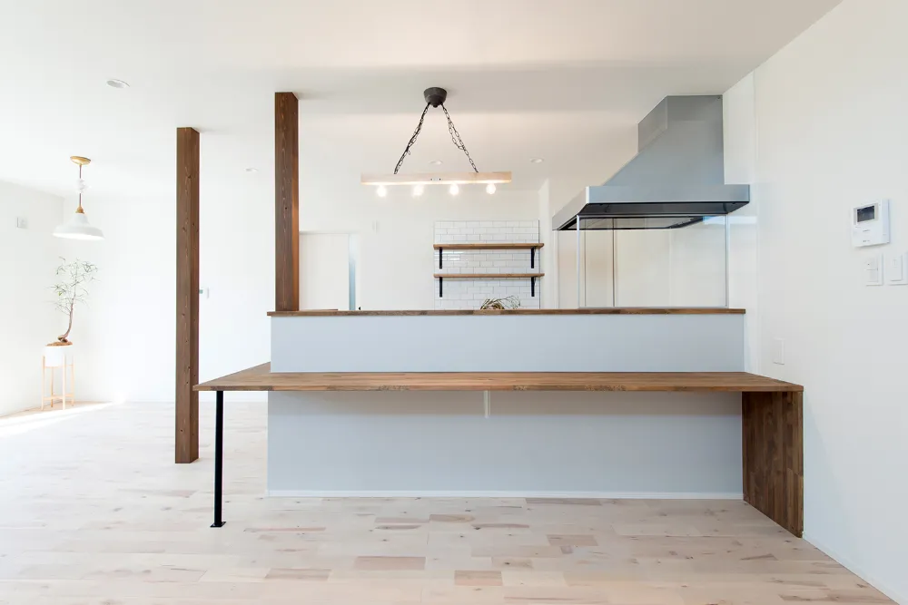 家の中からお花見ができる家