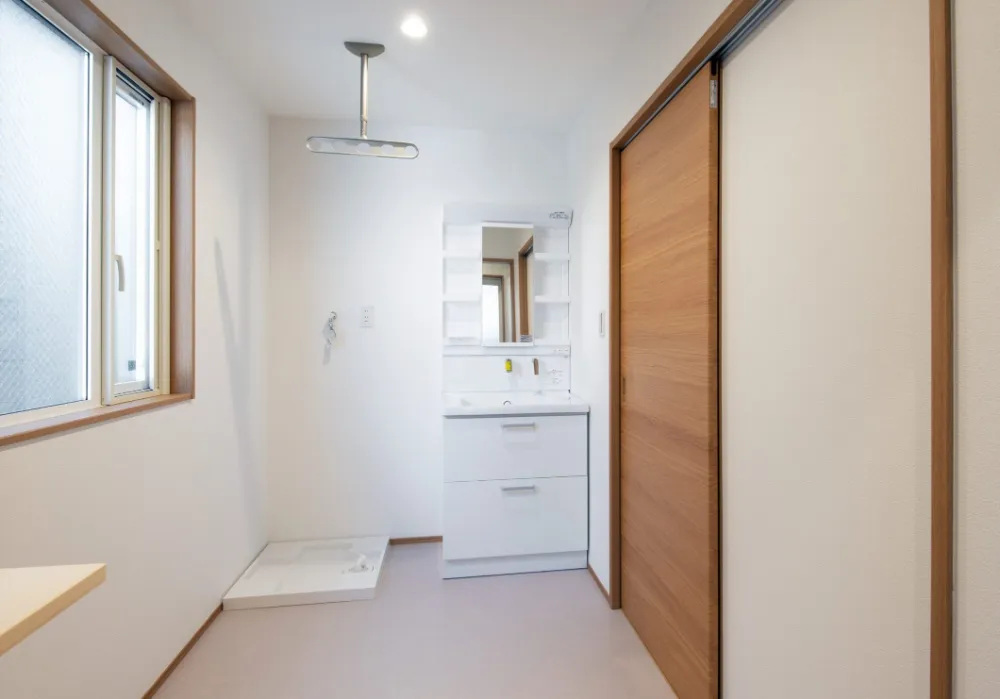 家事動線をまとめた家事ラクで居心地の良いシンプルな住まい