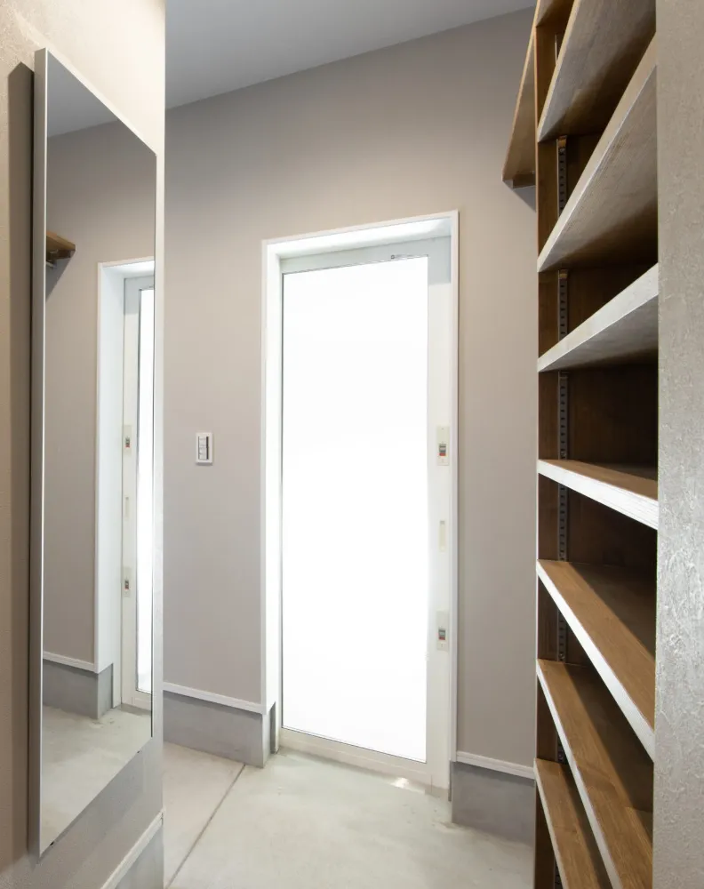 ヴィンテージスタイルの家で、家族みんなが心地よい生活_2020_09