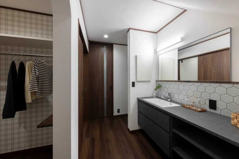 ふたりの未来に､ちょうどいい。インナーガレージのある家