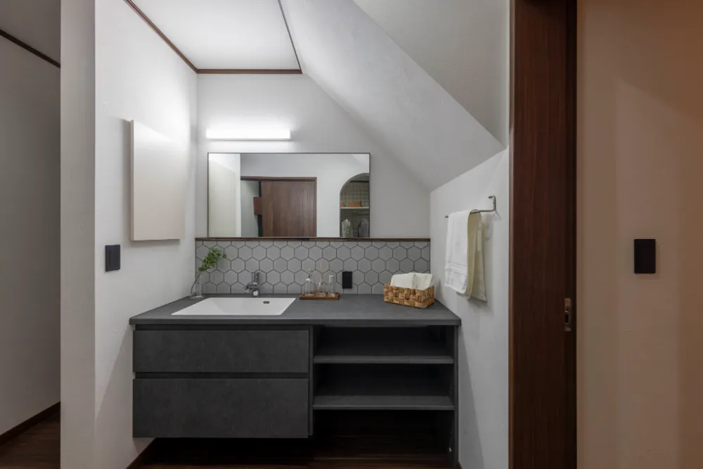 タイルが映える洗面台