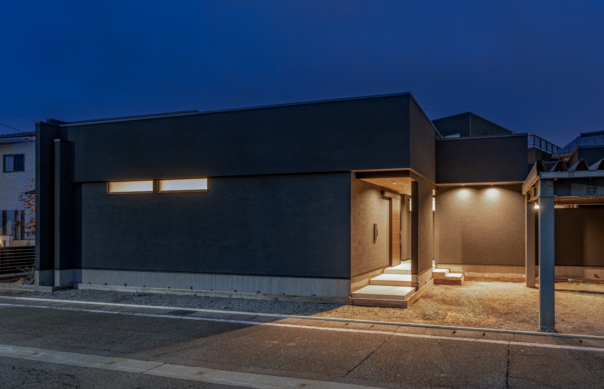 ほどよい距離感でつながる二世帯住宅｜山王町の家