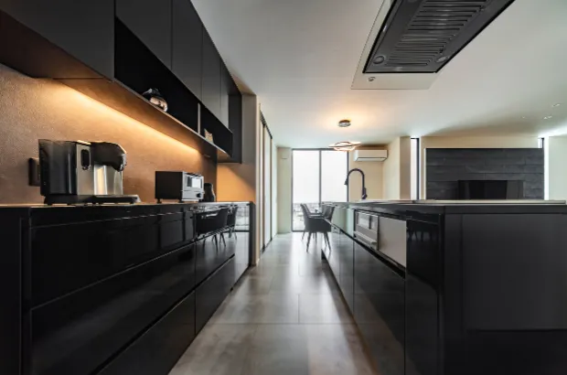 キッチンとカップボード