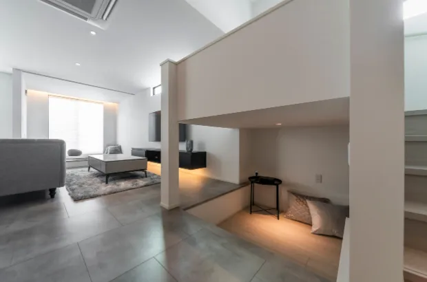 半地下スペース