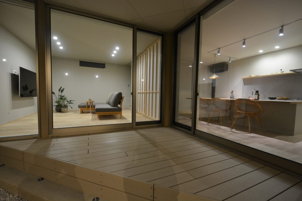 暮らしの楽しみが何倍にも広がる「ウッドデッキテラス」