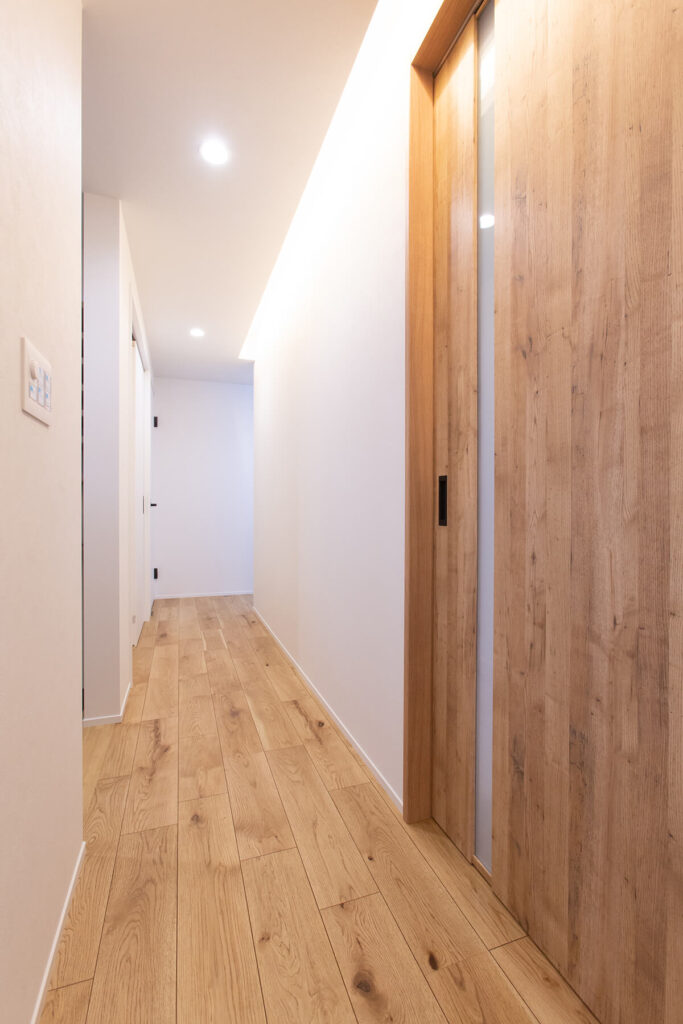 歴史を紡ぐ平屋風の家