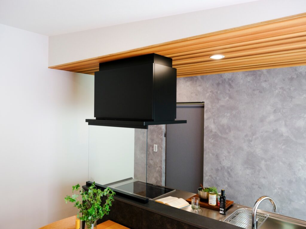 【ななめ】がとってもクスグル家。