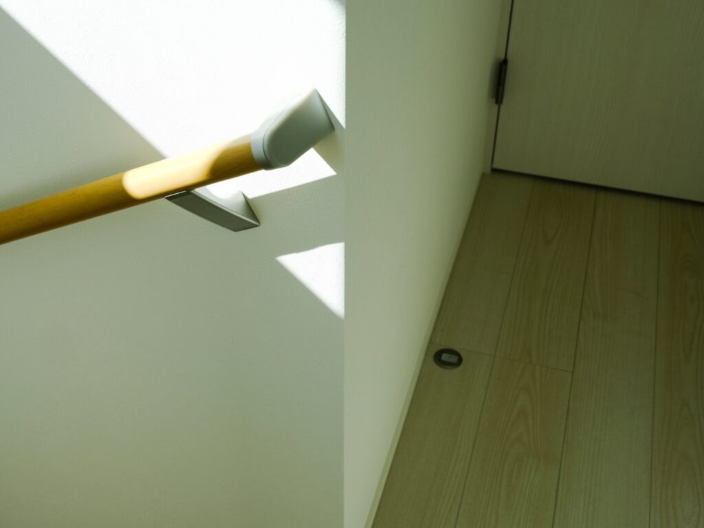 【ななめ】がとってもクスグル家。