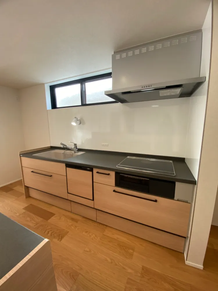 【ついに限定販売】家具・エアコン付で4,180万円。平屋のように暮らせる1.5階建て（富山市藤木）