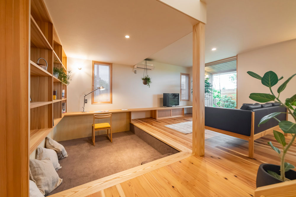 一段下がったサンクンスペース