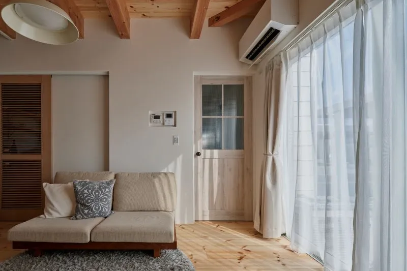 『猫と共に暮らす家』