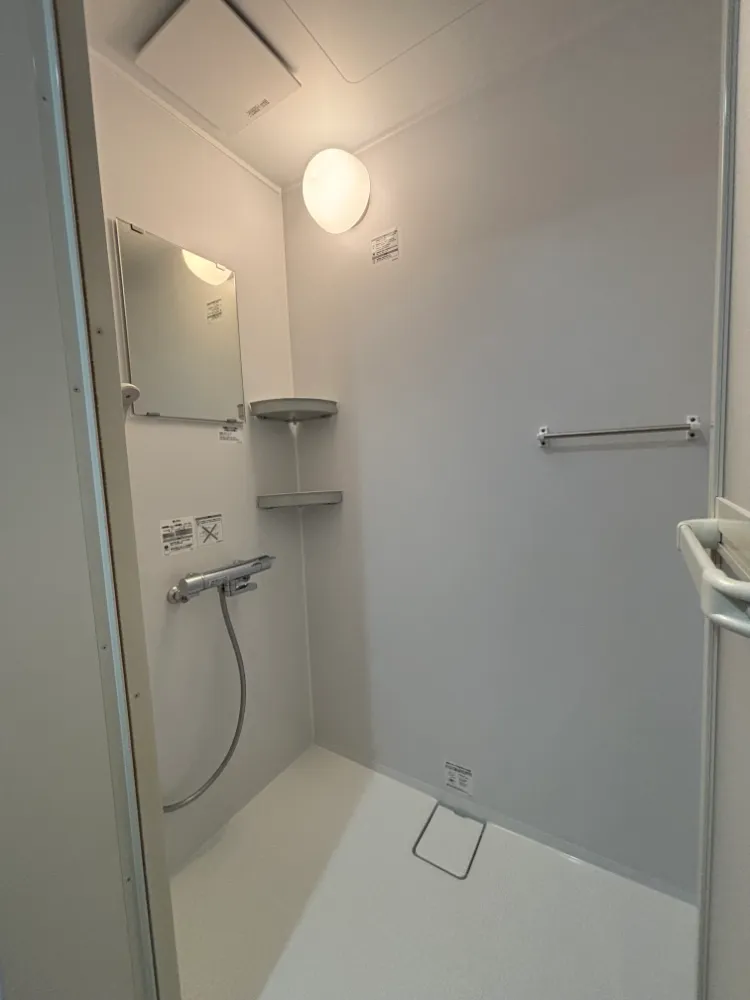 シャワールーム