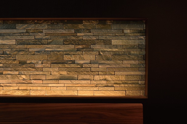 タイルの印影が空間を美しく演出