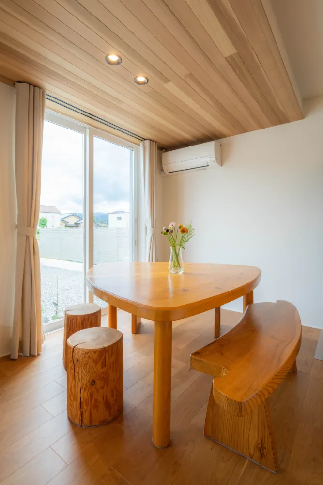 日常のなかに幸せを詰め込んだ平屋風の家